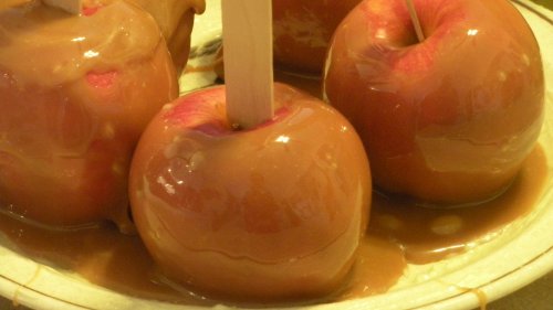 Making Caramel Apples